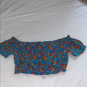 TOP SHOP off the shoulder top!! Worn once!